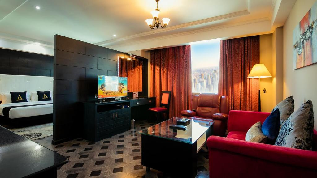 ARMAN HOTEL — фото 4