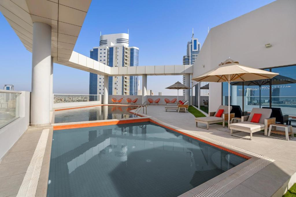 BARCELO HOTEL & RESIDENCES (EX. BARCELO RAMADA CITY CENTER)
