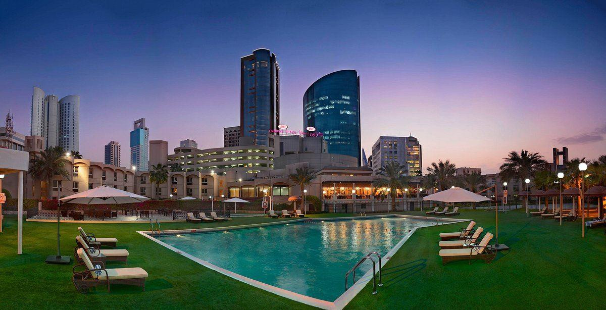 CROWNE PLAZA — фото 2