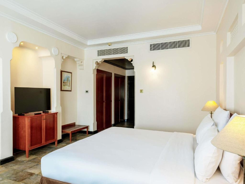 NOVOTEL AL DANA RESORT BAHRAIN — фото 16