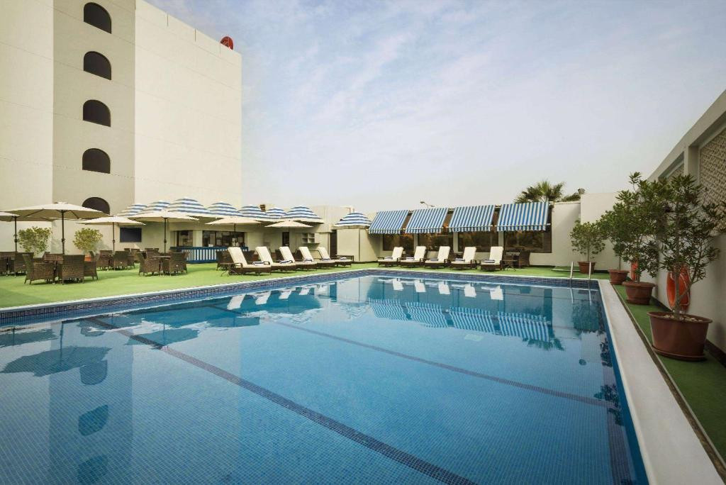RAMADA BY WYNDHAM BAHRAIN — фото 8