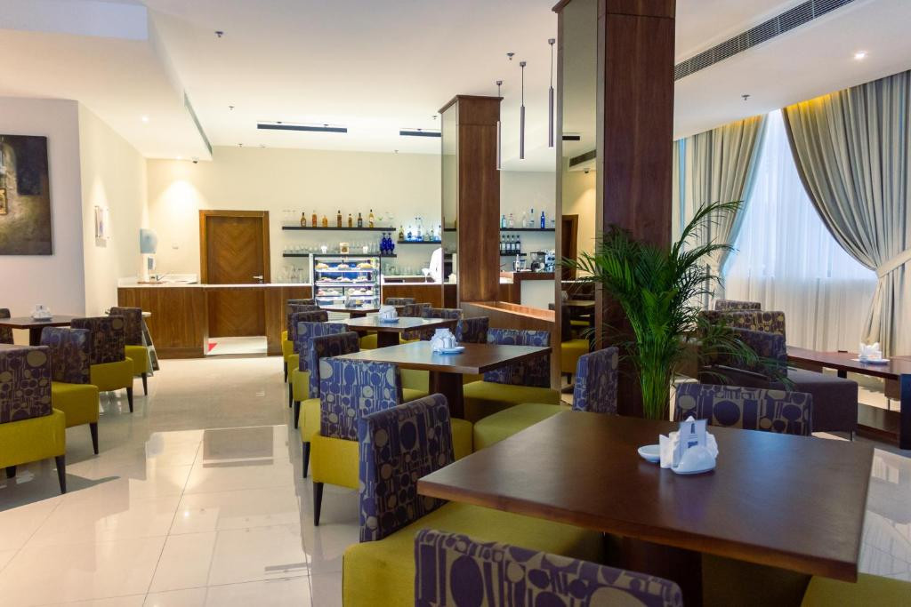 THE SEVEN HOTEL — фото 3