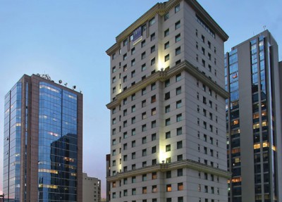 TRYP IGUATEMI