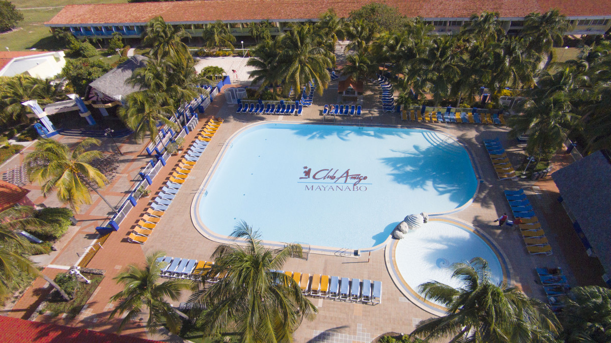 CLUB AMIGO MAYANABO