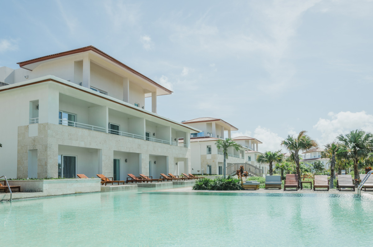 IBEROSTAR CORAL ESMERALDA ADULTS ONLY (EX. CORAL LEVEL AT IBEROSTAR SELECTION ESMERALDA)