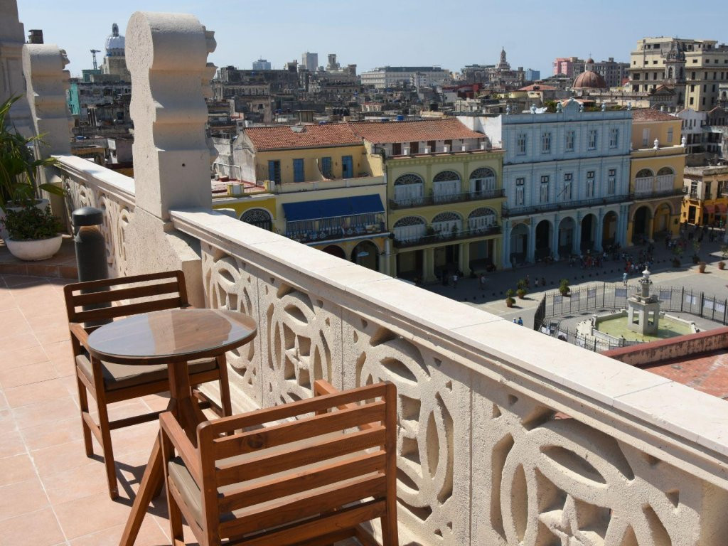 PALACIO CUETO HOTEL — фото 4