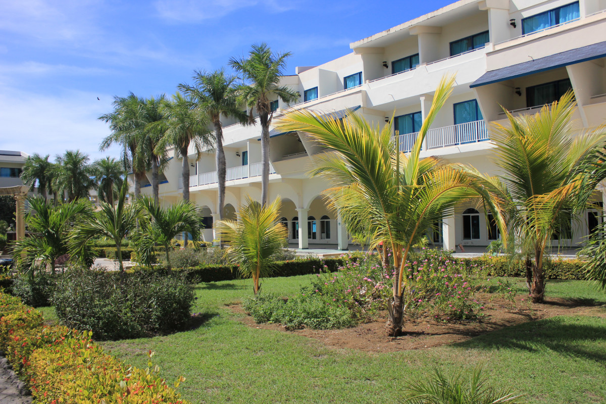 ASTON COSTA VERDE BEACH RESORT (EX. FIESTA AMERICANA COSTA VERDE) — фото 2