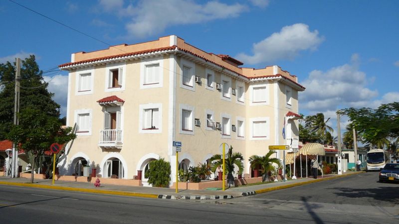ISLAZUL DOS MARES PULLMAN