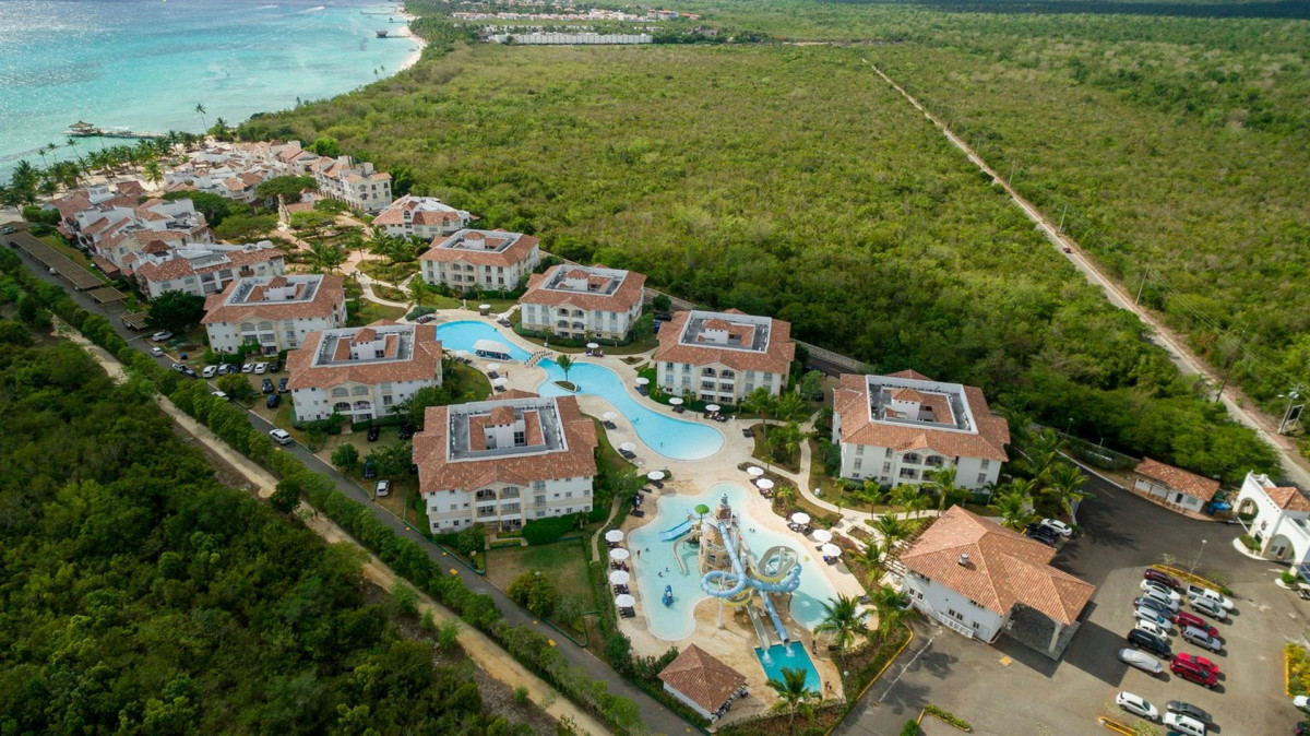 CADAQUES BAYAHIBE