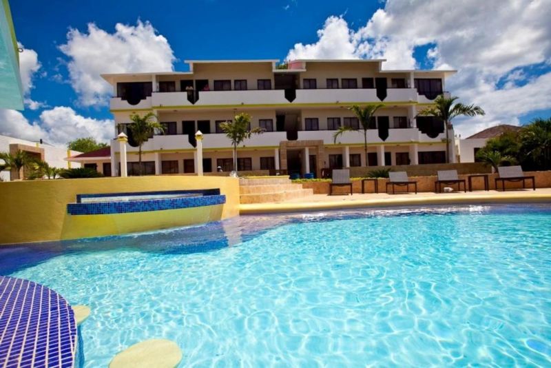 SILVESTRE HOSTAL