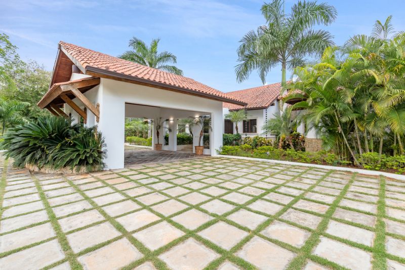 VILLA MANGOS 11A