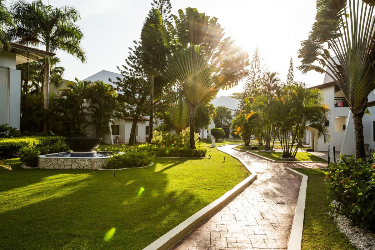 BLUE BAY VILLAS DORADAS