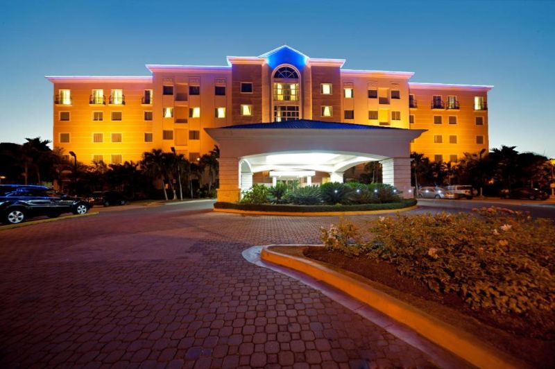 HODELPA GARDEN COURT HOTEL & WELLNESS PREMIUM SANTIAGO