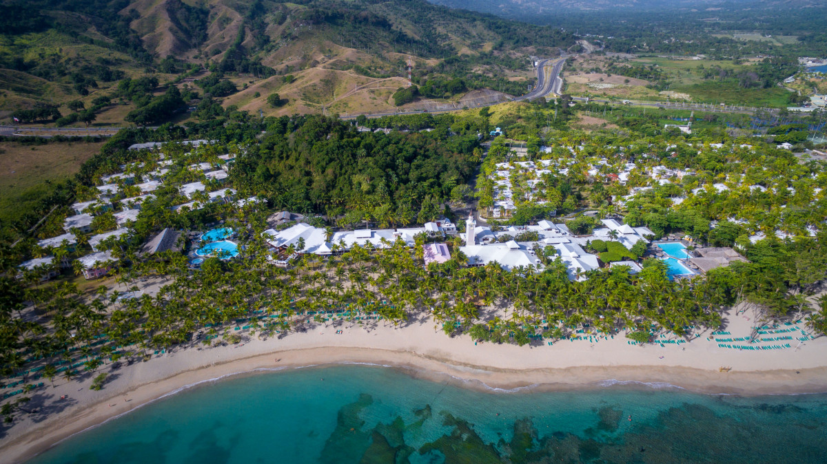 PLAYABACHATA RESORT (EX. RIU MERENGUE)