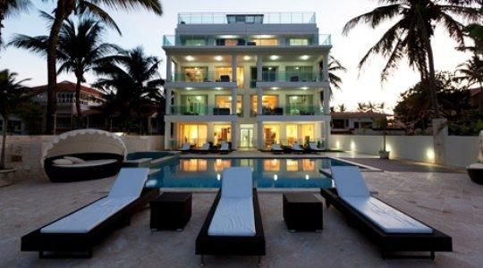 WATERMARK LUXURY OCEANFRONT RESIDENCES
