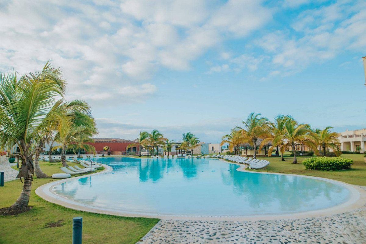 ANCORA CAP CANA MARINA RESORT AND VILLAS — фото 3