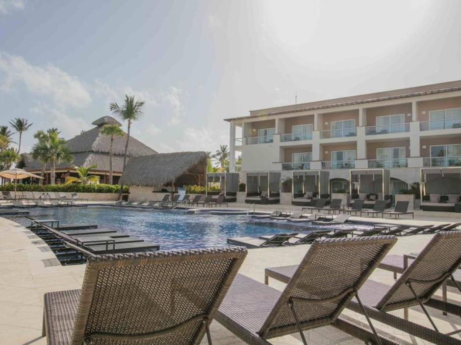 HIDEAWAY AT ROYALTON PUNTA CANA ADULTS ONLY
