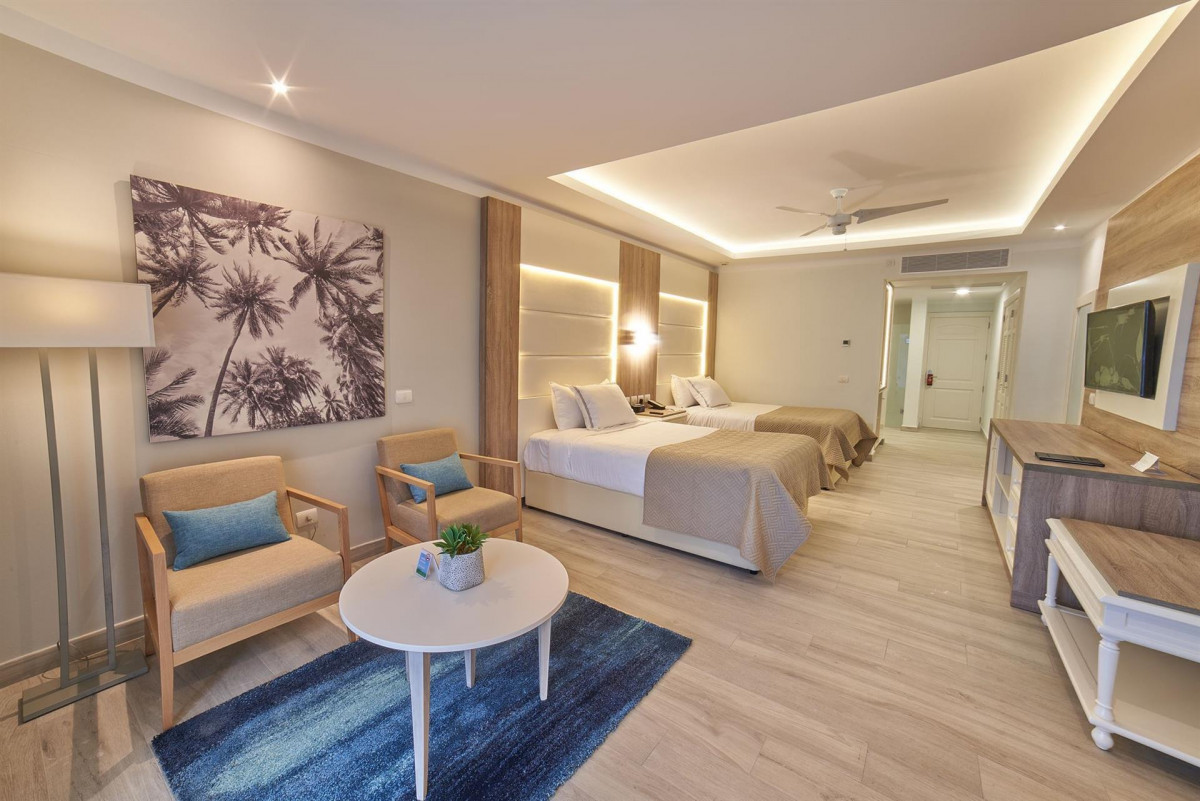 LUXURY BAHIA PRINCIPE AMBAR BLUE — фото 15