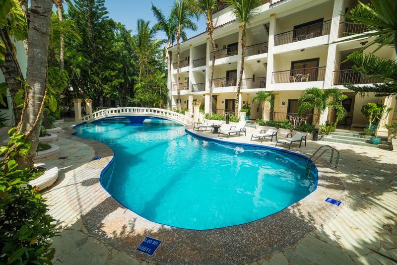 SERANTA BRISAS DE BAVARO