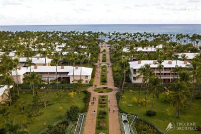 SIRENIS TROPICAL SUITES CASINO & AQUAGAMES