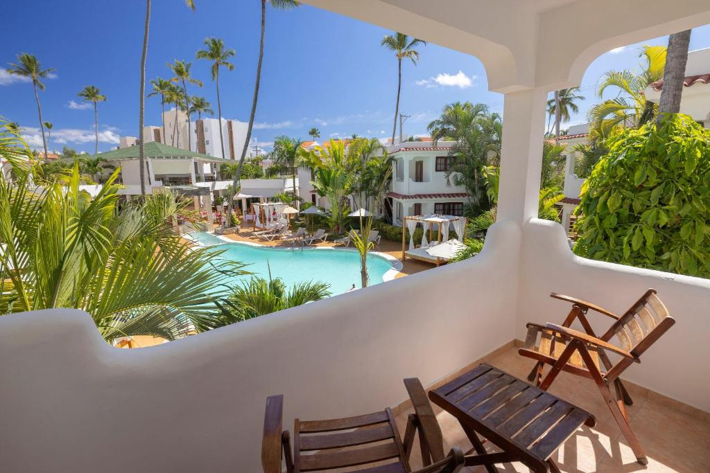 WHALA! BAVARO (EX. ALISIOS BAVARO BEACH) — фото 4