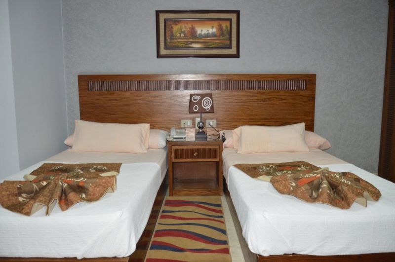 GLORIOUS HOTEL