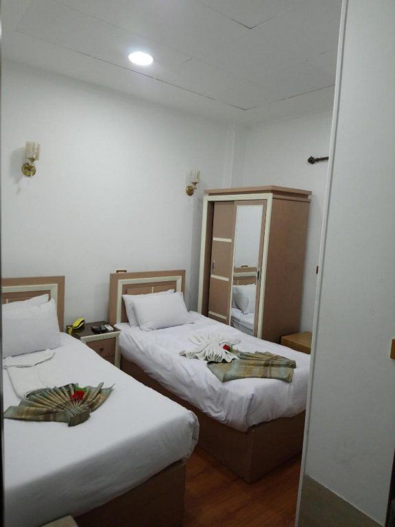GRAND CAIRO HOTEL