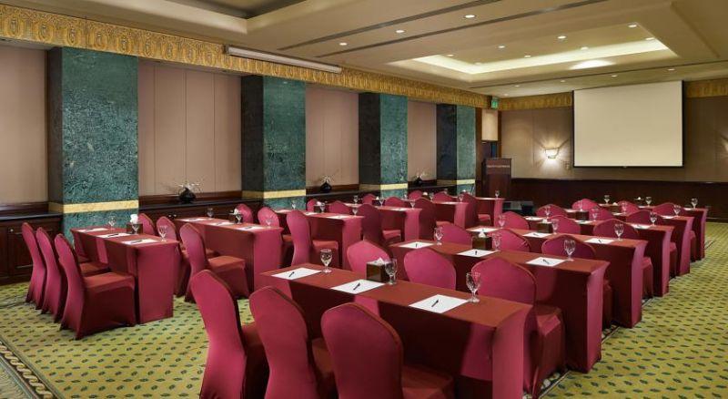 HILTON CAIRO GRAND NILE (EX. GRAND NILE TOWER) — фото 13