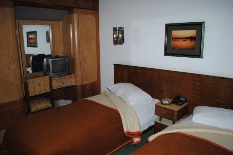 PEARL HOTEL