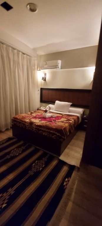 WASSIM BOUTIQUE — фото 5
