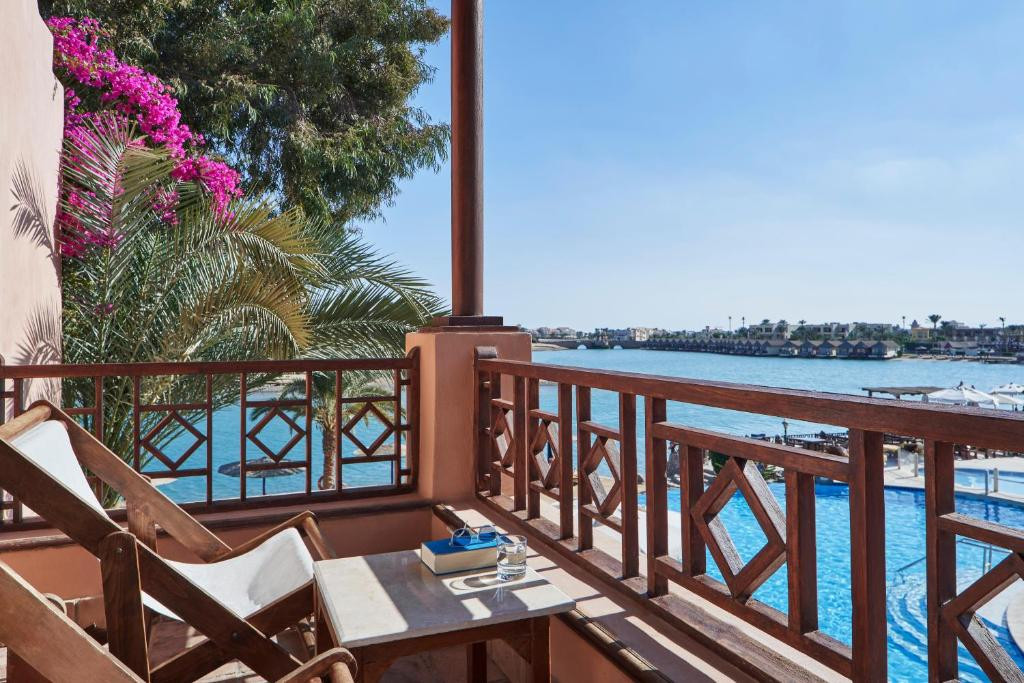 SULTAN BEY HOTEL — фото 2