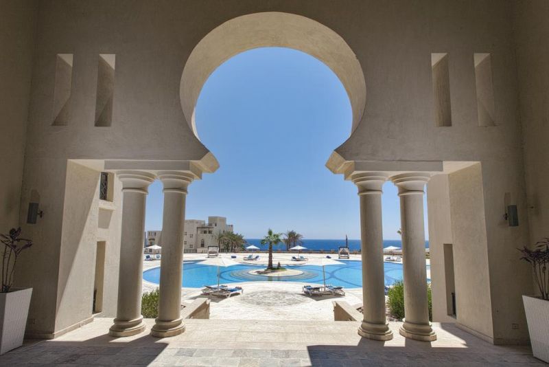 AZZURRA SAHL HASHEESH — фото 2