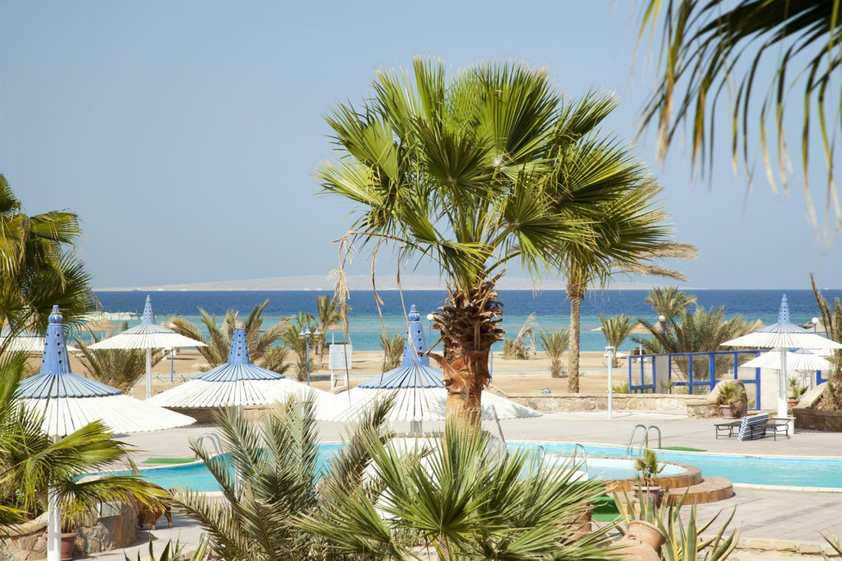 CORAL BEACH HOTEL  HURGHADA (EX. CORAL BEACH ROTANA RESORT) — фото 4