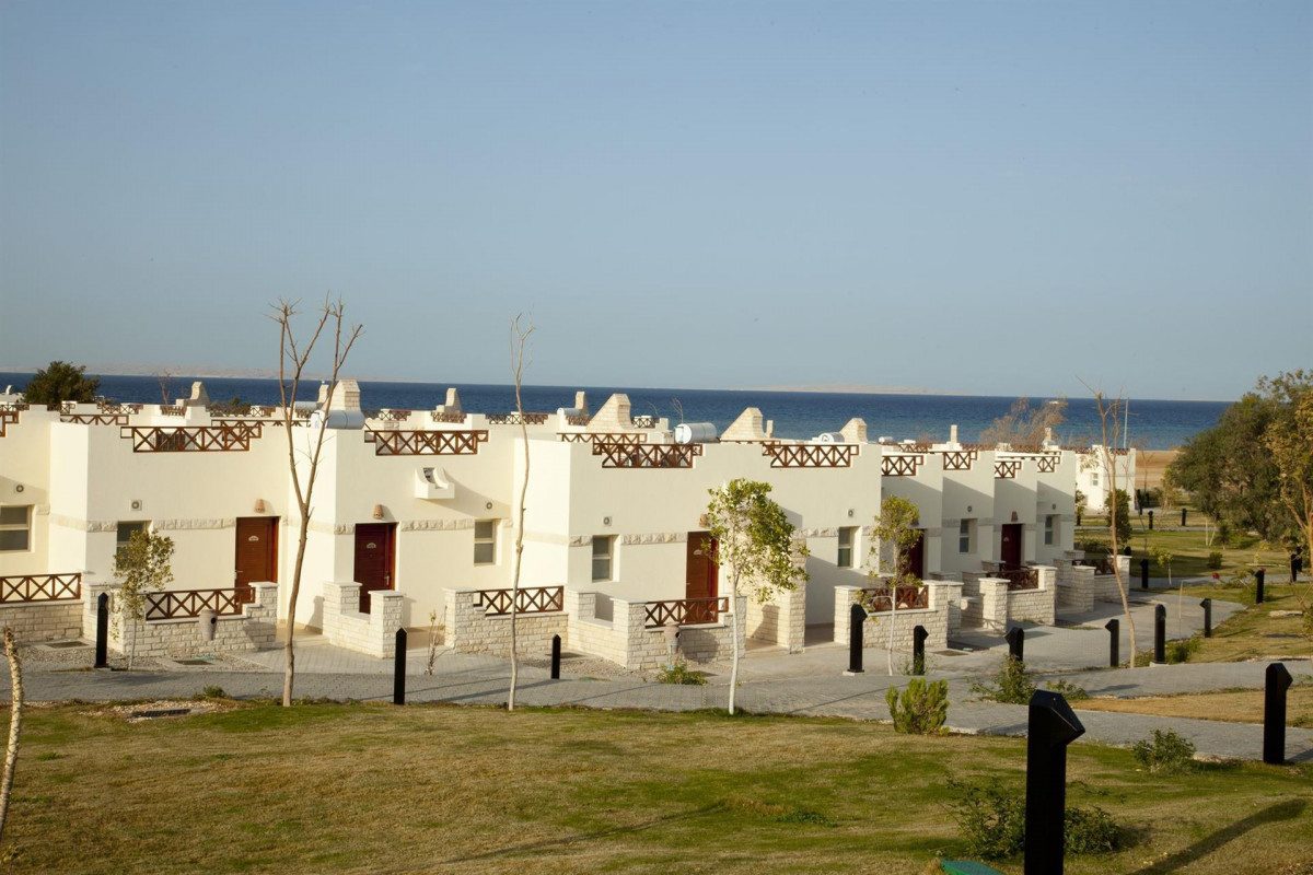 CORAL BEACH HOTEL  HURGHADA (EX. CORAL BEACH ROTANA RESORT) — фото 8