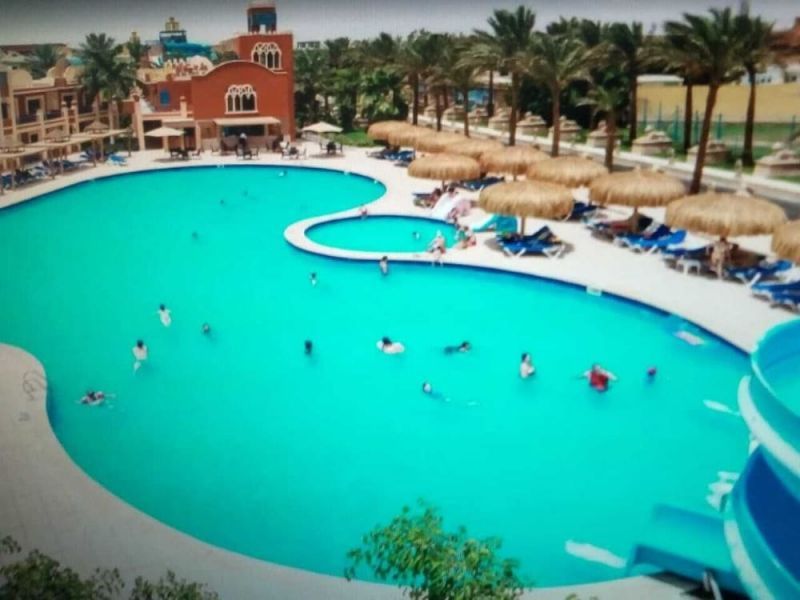 HURGADA MIRAGE BEACH CHALET & AQUA PARK — фото 11