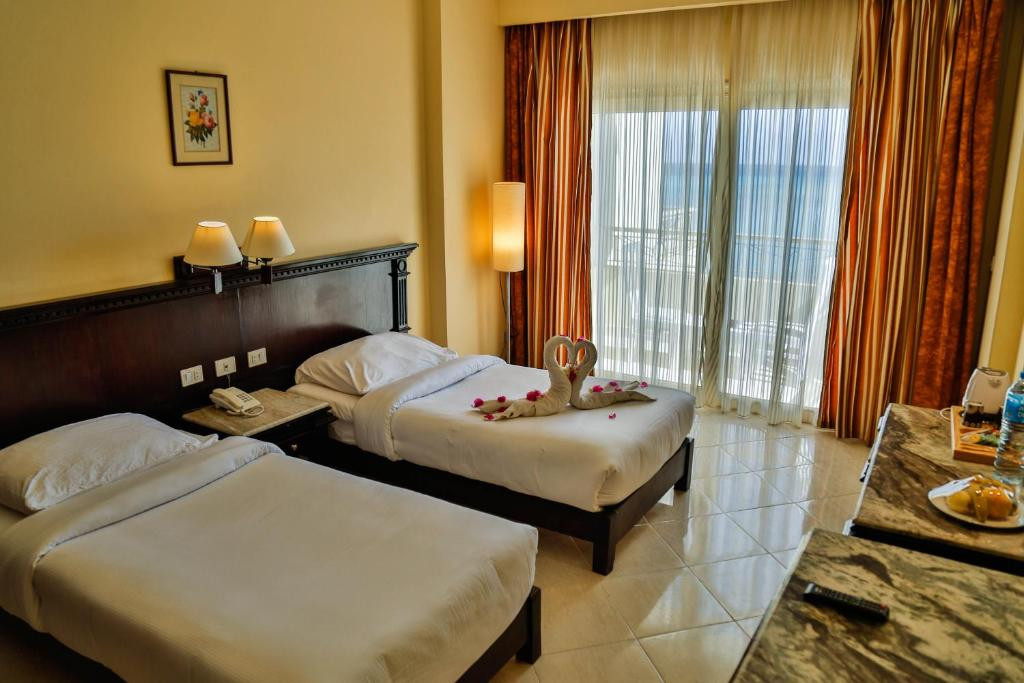 MAGIC BEACH HOTEL — фото 2