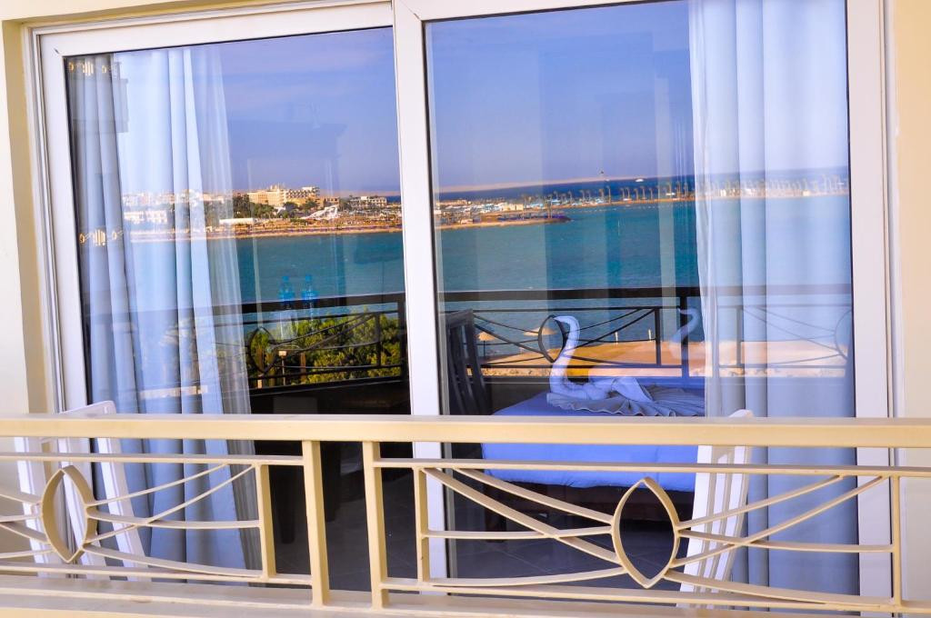 MAGIC BEACH HOTEL — фото 18