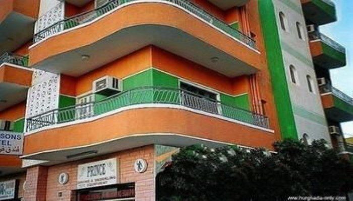 SEASONS HOTEL