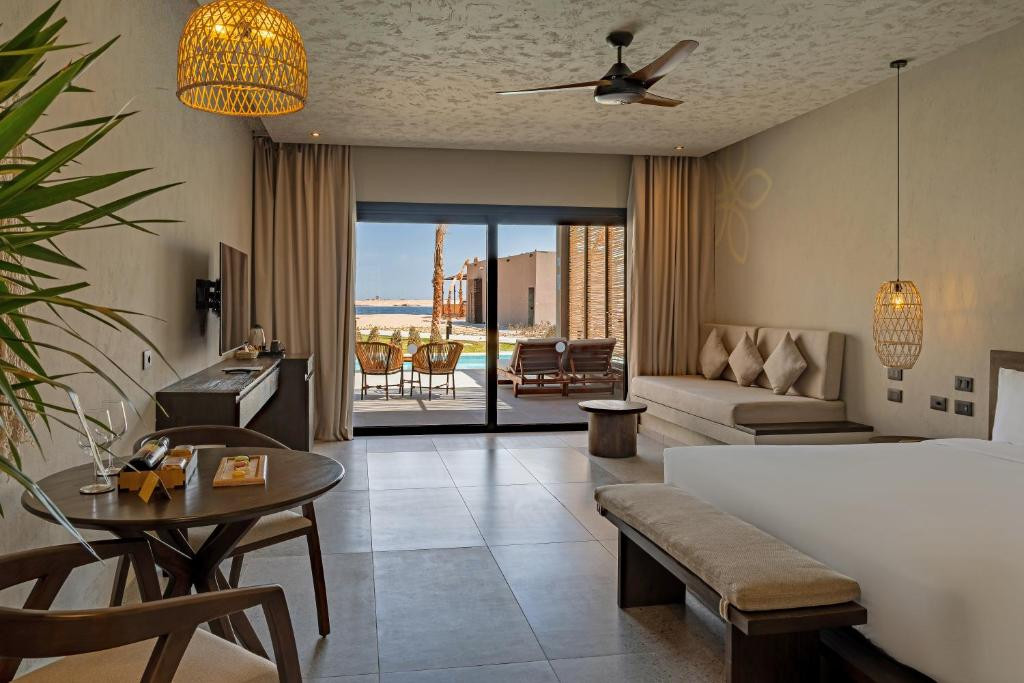 SENTIDO NAGA BAY — фото 2