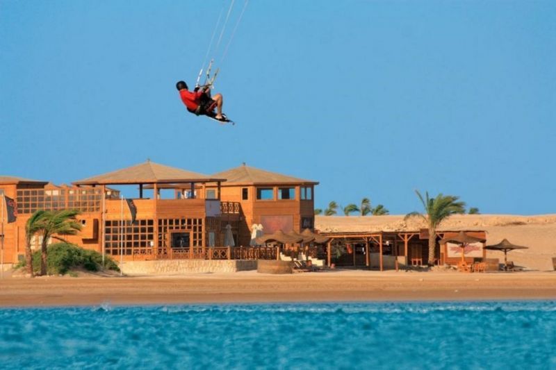 THE BREAKERS DIVING & SURFING LODGE — фото 10