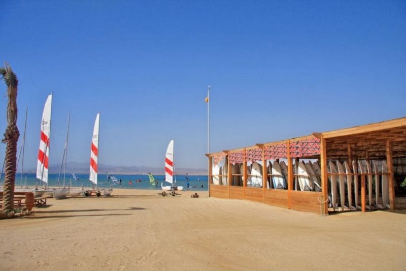 THE BREAKERS DIVING & SURFING LODGE — фото 14