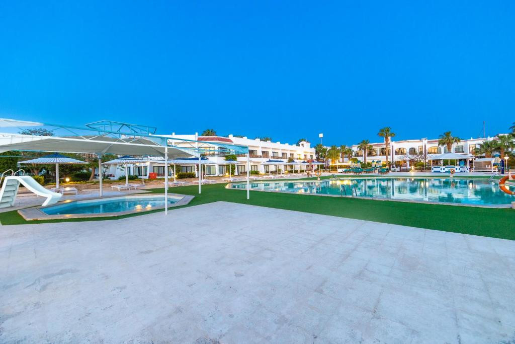 THE GRAND HOTEL HURGHADA — фото 8