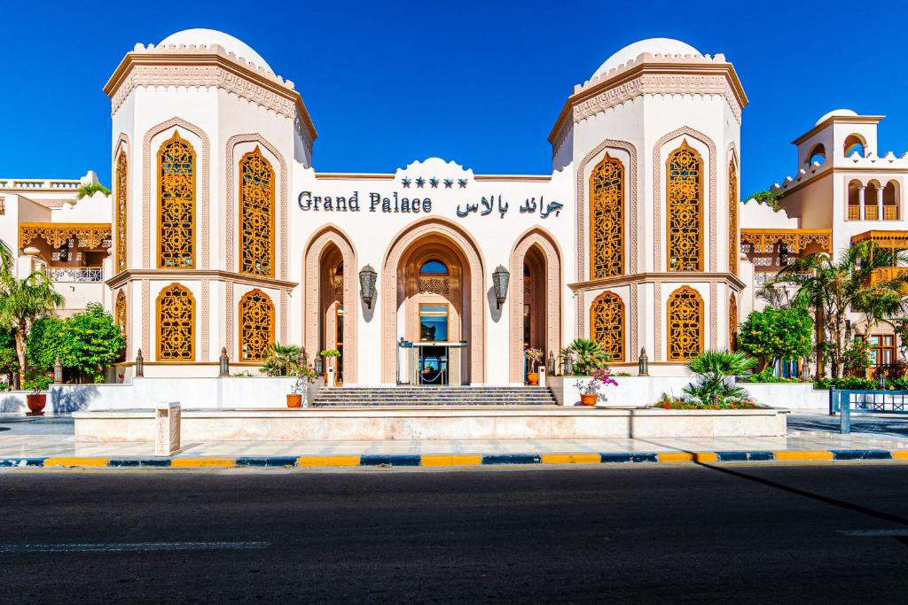 THE GRAND PALACE ADULTS ONLY 18+