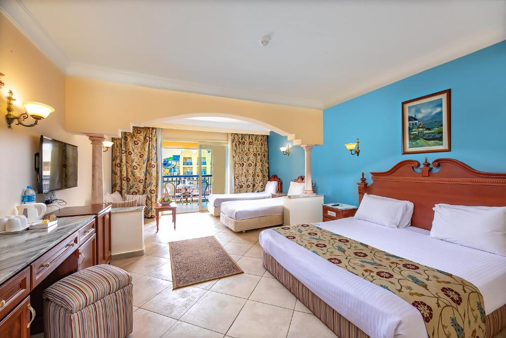 TITANIC PALACE RESORT & SPA — фото 3