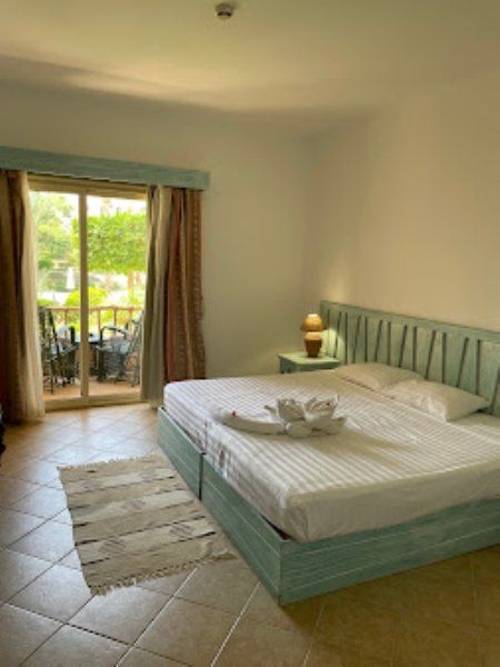 BLUE LAGOON BEACH RESORT — фото 2