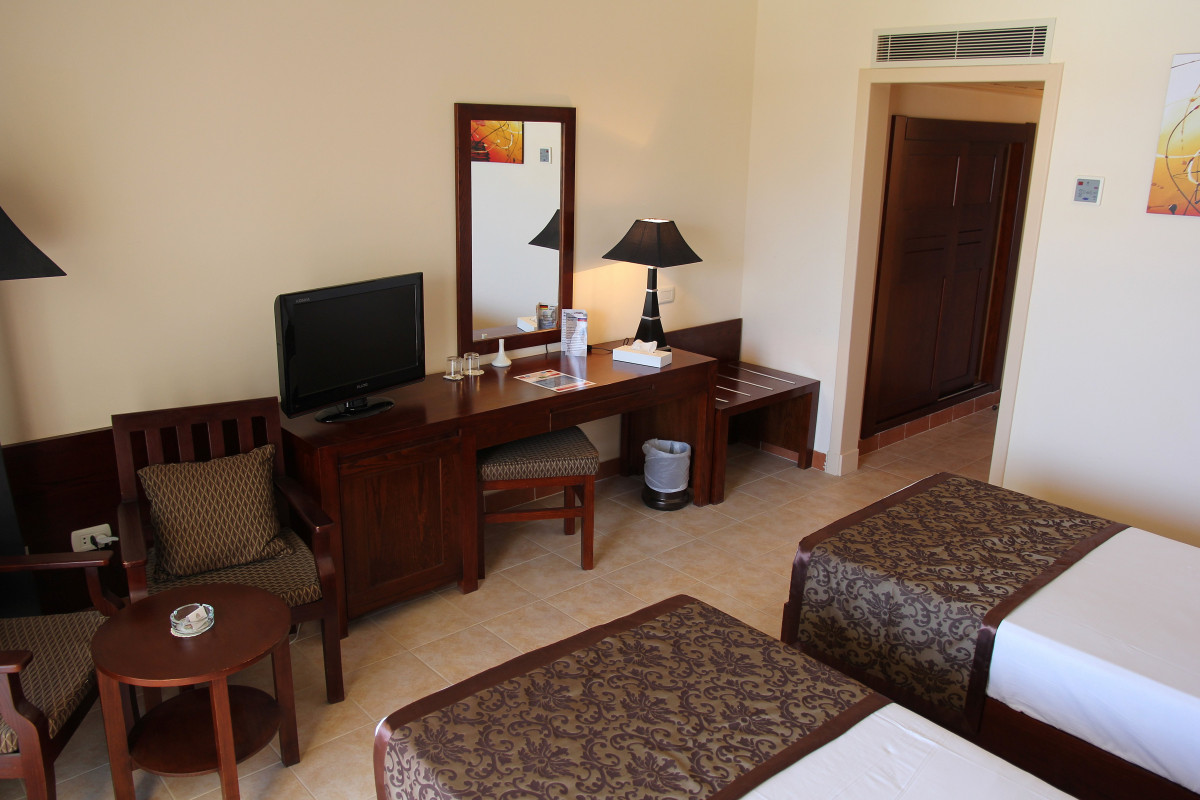 ROYAL BRAYKA BEACH RESORT — фото 12
