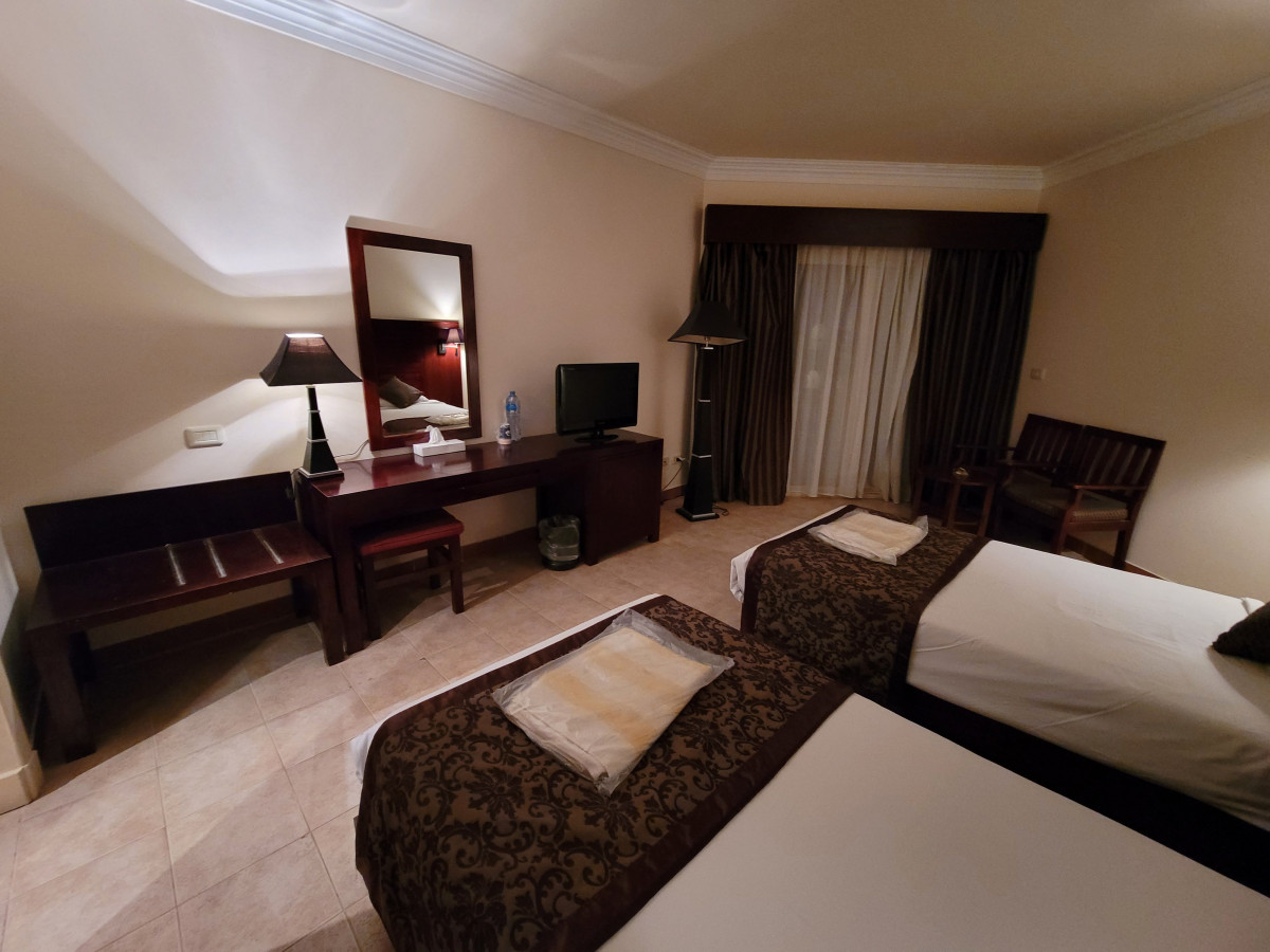 ROYAL BRAYKA BEACH RESORT — фото 16