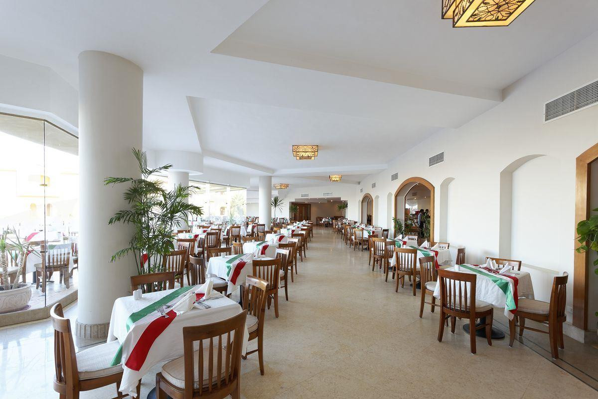 THE THREE CORNERS FAYROUZ PLAZA BEACH RESORT — фото 12
