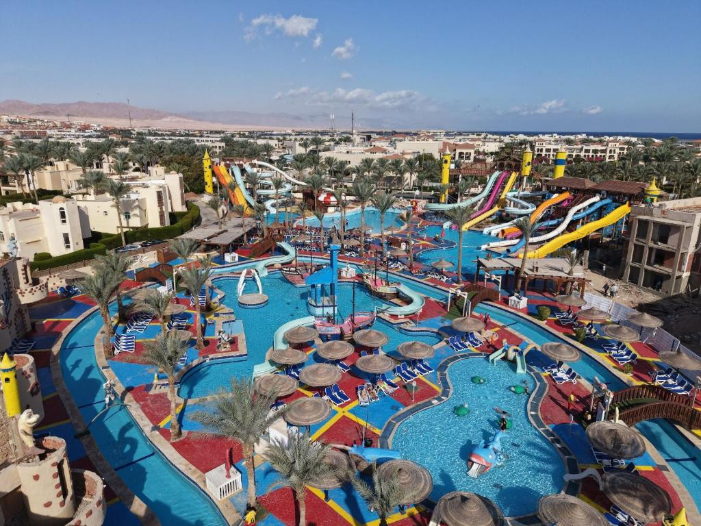 EDGE ROTANA SEA BEACH AQUA PARK (EX. SEA BEACH AQUA PARK RESORT) — фото 2