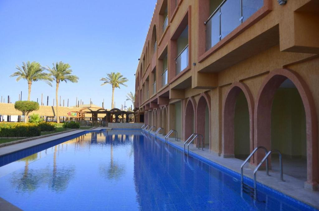 EDGE ROTANA SEA BEACH AQUA PARK (EX. SEA BEACH AQUA PARK RESORT) — фото 4